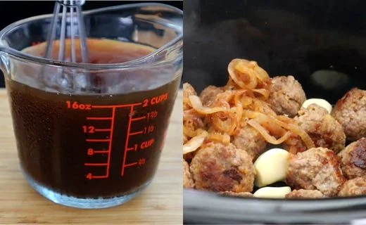 Make the Gravy Mixture & Assemble the Slow Cooker